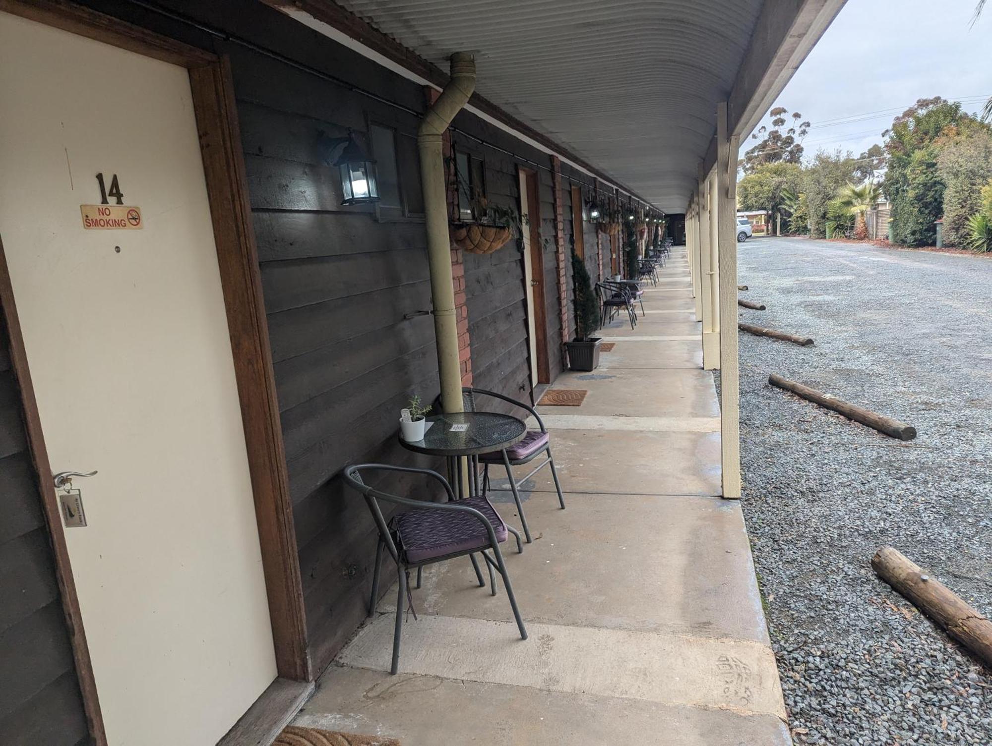 Kyabram Country Motel Extérieur photo